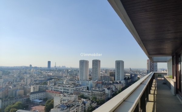 3 pièces traversant, balcons, résidence avec piscine, réception